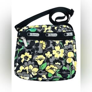 LeSportsac Bag Crossbody Shoulder Purse Floral Flowers Design